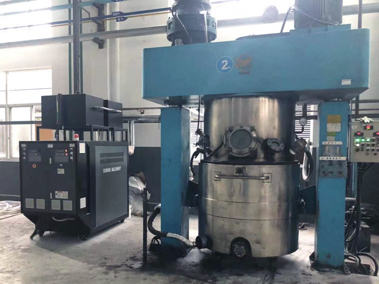 双行星搅拌釜油温机 双行星搅拌釜油温机